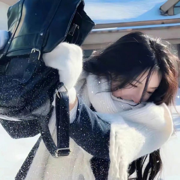 女大学生